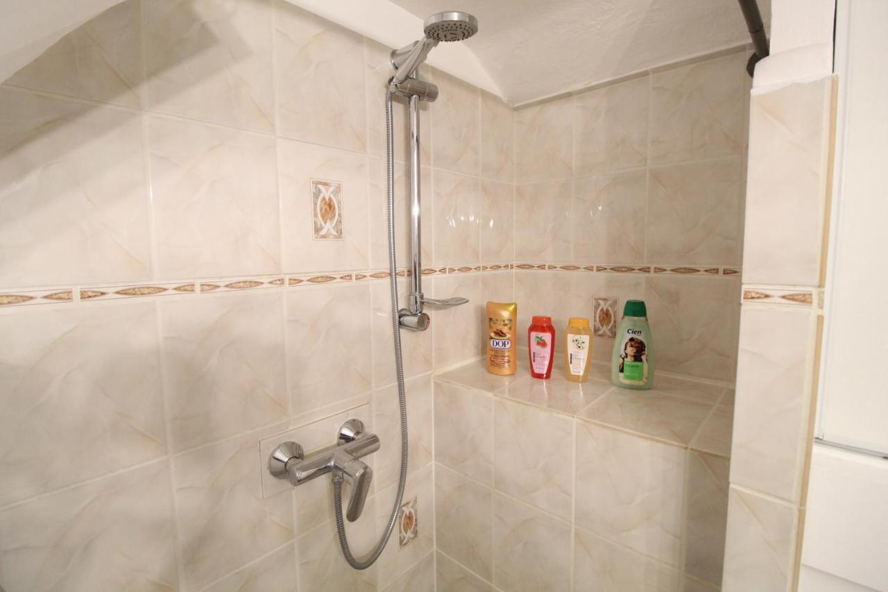 Studio Atypique Et Cosy, Classe "Gite De France" 5Min Centre, 15Min Gare, Lit Queen Size "Climatisation, Netflix Et Wifi, Parking, Lave Vaisselle, Boite A Cles Pour Arrivee Tardive - Gites La Tarine Albertville Exteriör bild